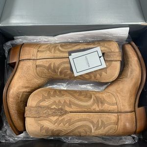 BRAND NEW LUCCHESE COWGIRL BOOTS